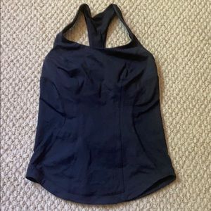 Lululemon top